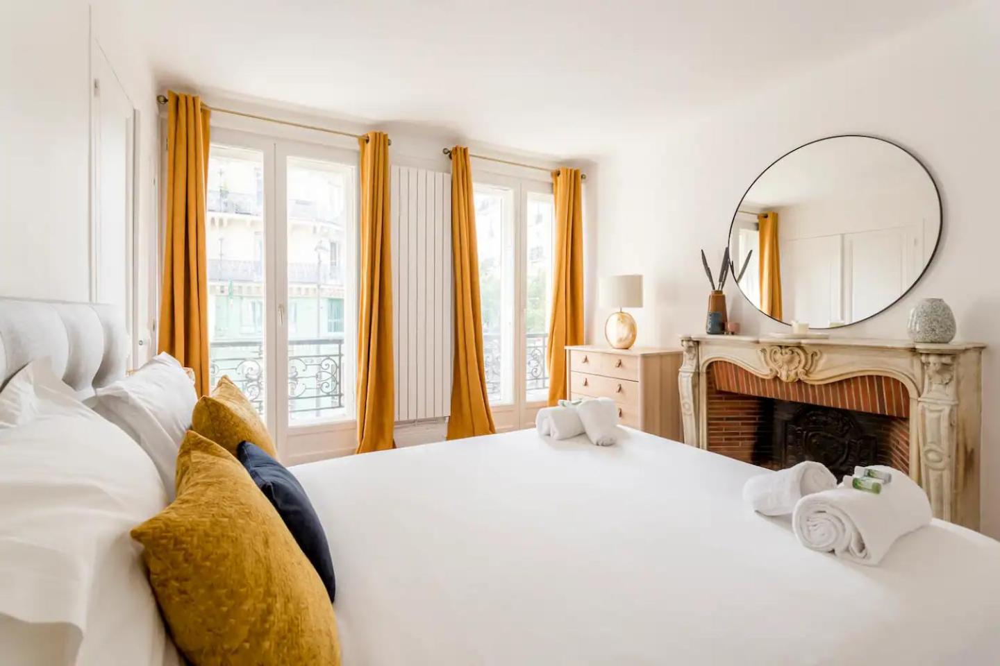 8P - 3Br Le Marais Spacious - Central - Historic Apt Париж Екстериор снимка