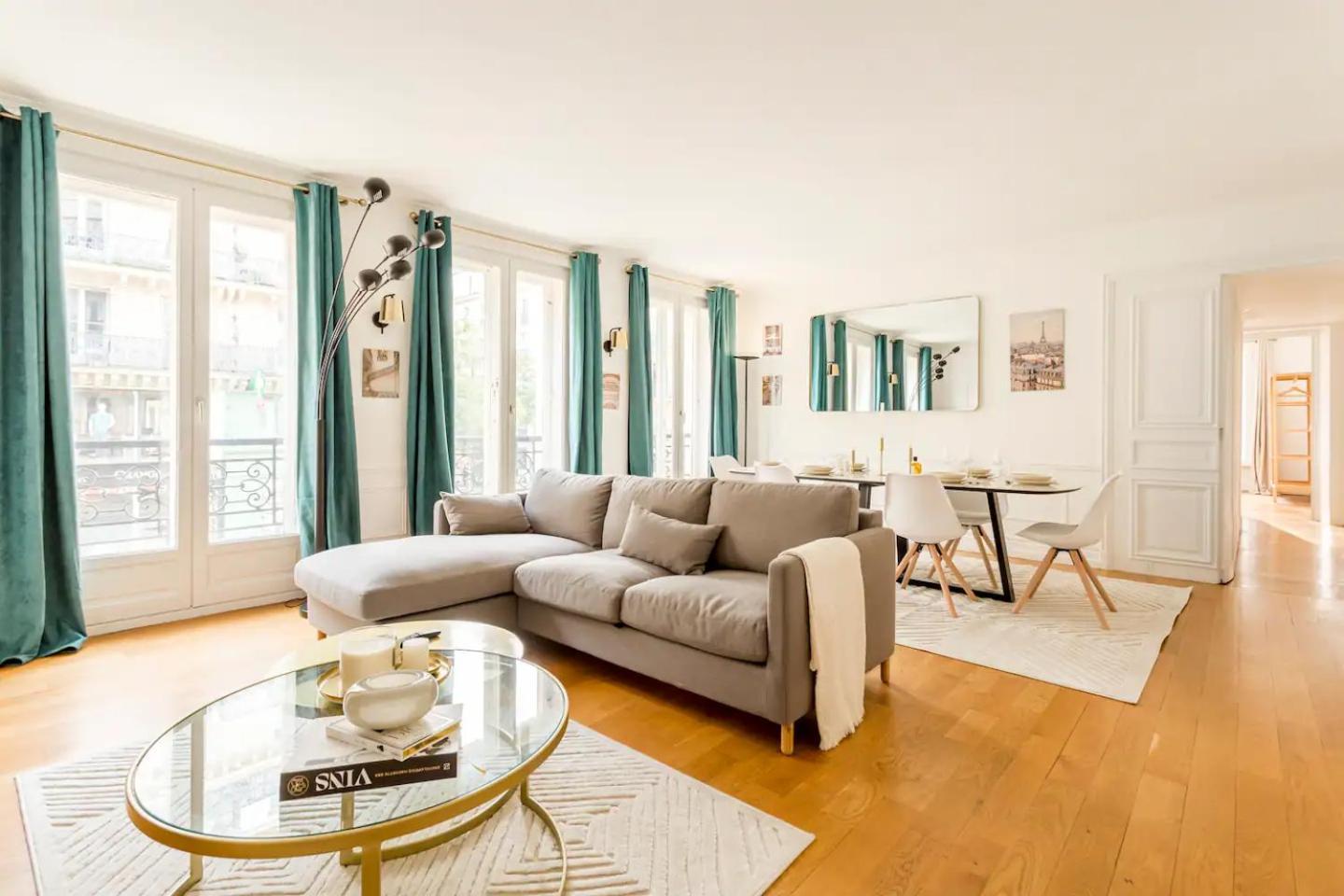 8P - 3Br Le Marais Spacious - Central - Historic Apt Париж Екстериор снимка